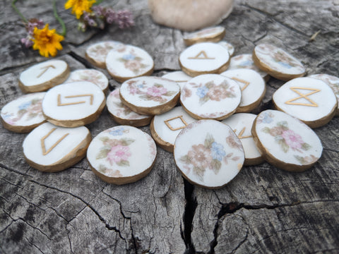 English Countryside - Elder Futhark Runes