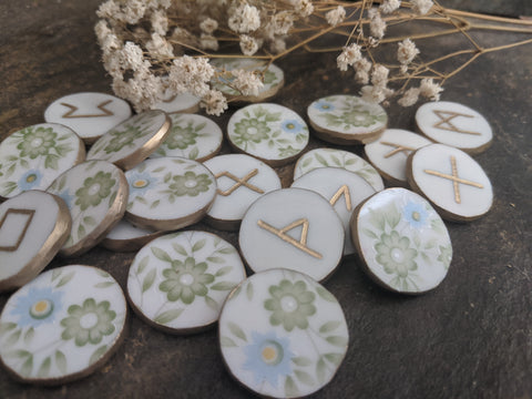 Enigma - elder futhark runes