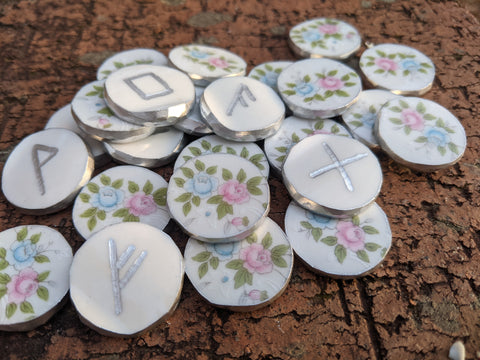 Kwiat - elder futhark runes