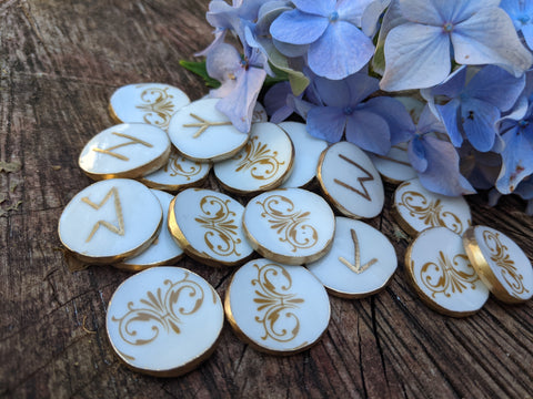 Freyr's Stasis - Elder Futhark Runes